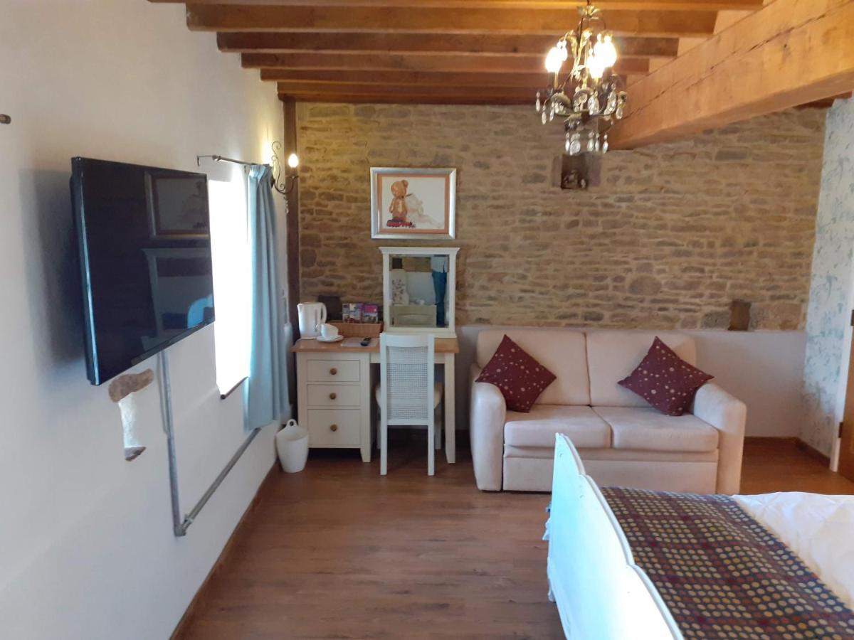 The Byre North End Farm Bed & Breakfast Ashton Keynes Dış mekan fotoğraf